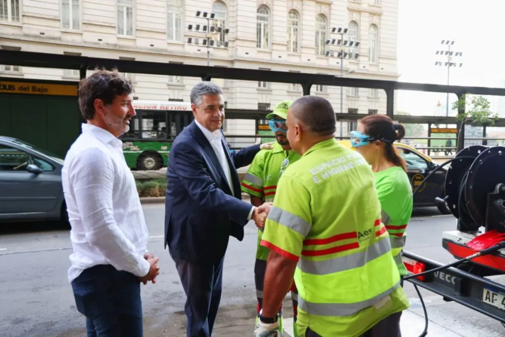 Jorge Macri pide por la devolución de fondos.