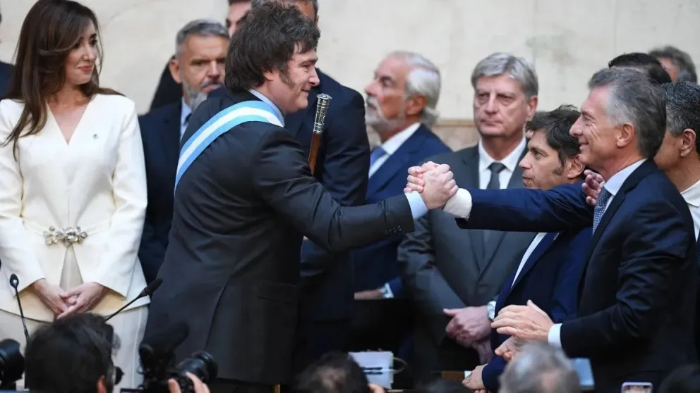 Macri le marcó la cancha a Milei.